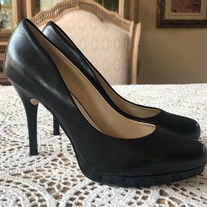 Black Nine West Kristal pump size 8 1/2 Used once